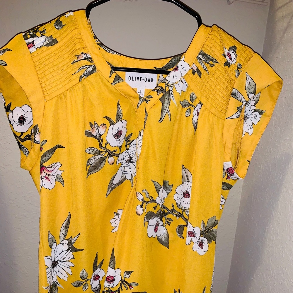 Womens floral blouse